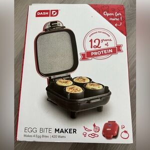 Dash 4 Egg Bite Maker